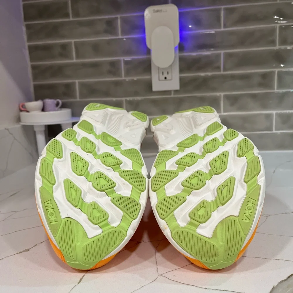 Hoka Clifton 9 Running Shoes. Men’s Size 9D   Color Orange - Picture 10 of 10